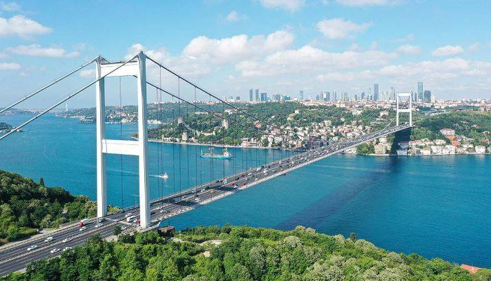 İstanbul'a üç ayda 3,7 milyon turist! İlk sırada hangi ülke var? 13